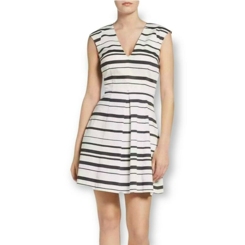 FRENCH CONNECTION SLEEVELESS JOSHUA STRIPE FIT & FLARE MINI DRESS sz 6 US 10 UK